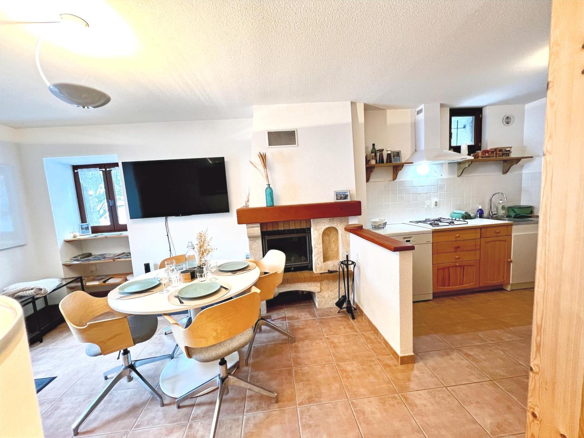 Briançon Charmante Maison De Montagne מראה חיצוני תמונה